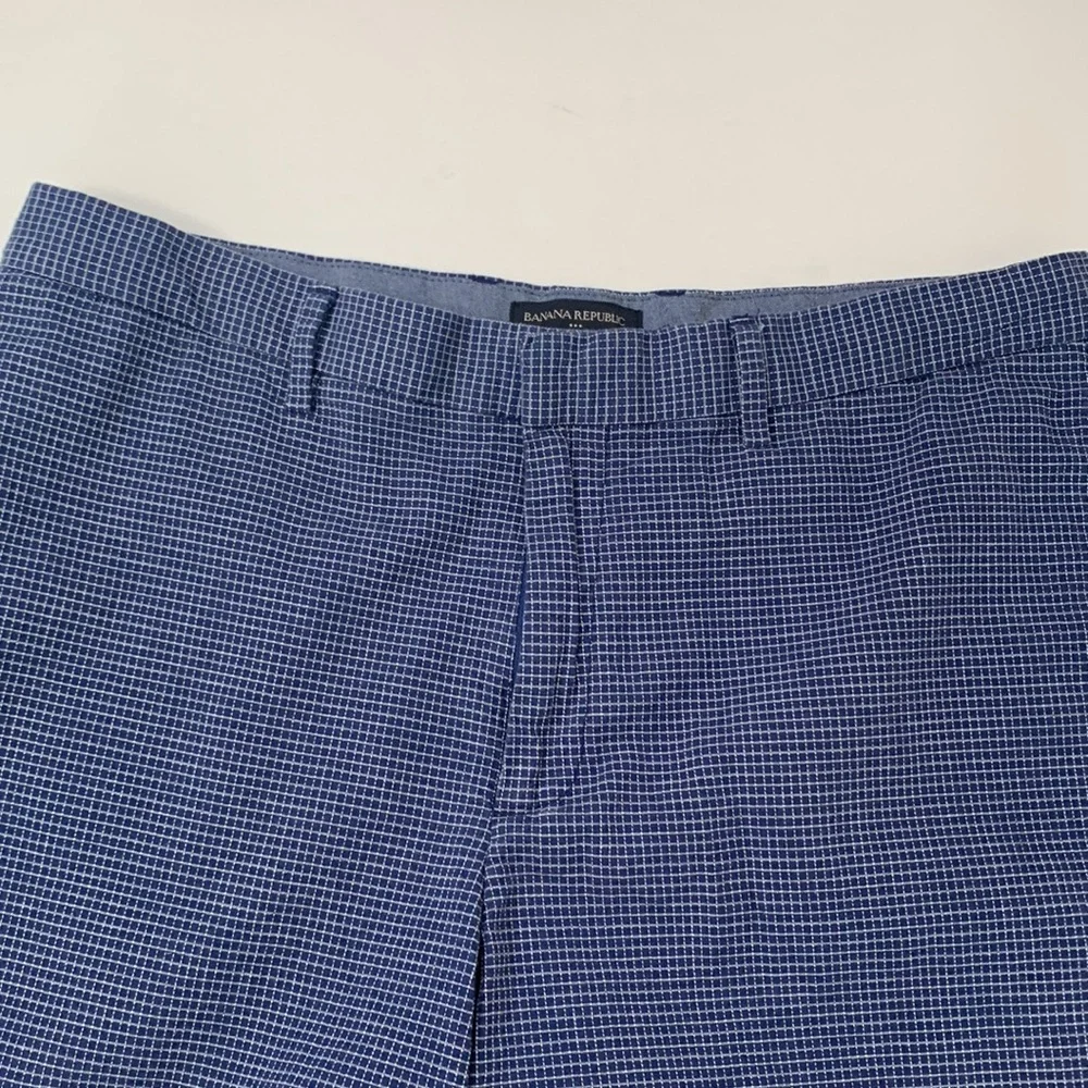 BN9 Banana Republic Aiden Clubs‎ short Mens 36 Navy Blue